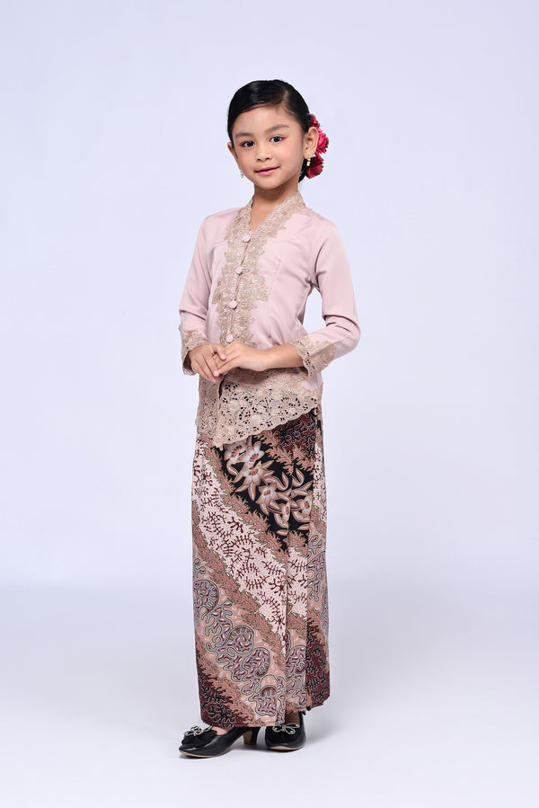 BUDAK KEBAYA SULAM PLAIN 3.0 (SET) - NUDE