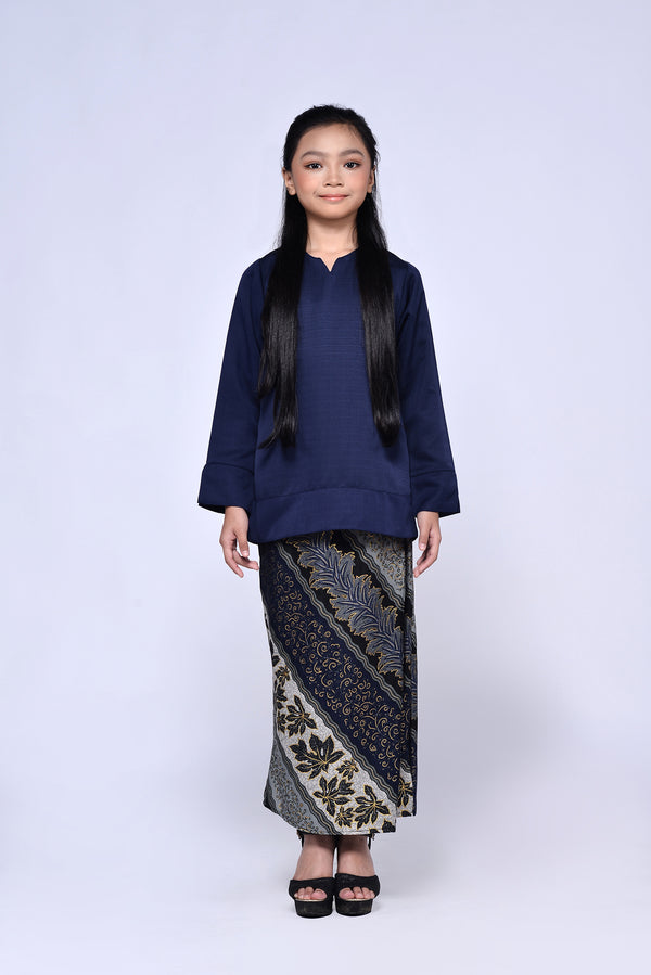 BUDAK KEDAH BATIK (SET) - NAVY BLUE B