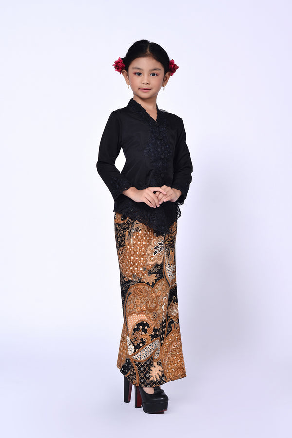 BUDAK KEBAYA SULAM PLAIN 3.0 (SET) - BLACK