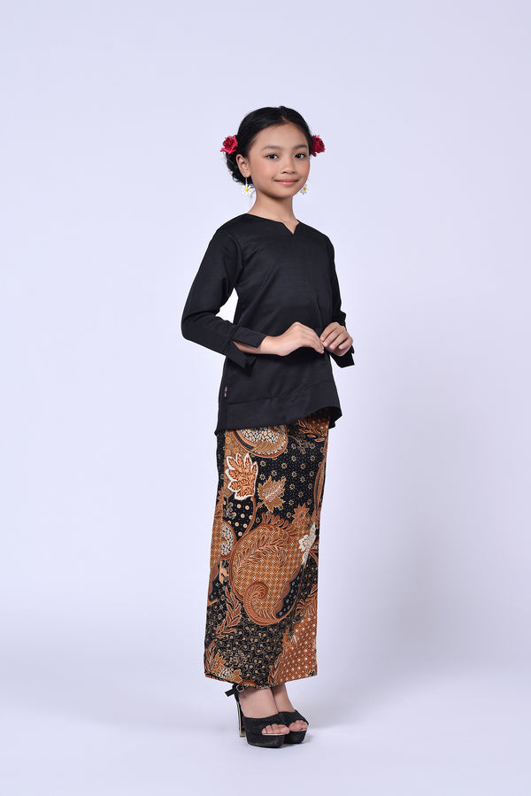 BUDAK KEDAH BATIK (SET) - BLACK A